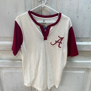 Alabama Crimson Tide color block T-shirt with two buttons size adult small